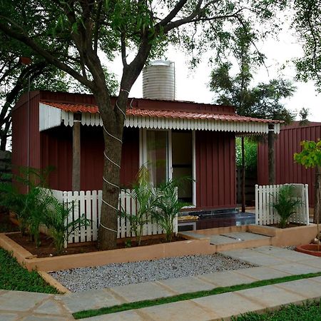 Village Trails Resort Haydarabad Dış mekan fotoğraf